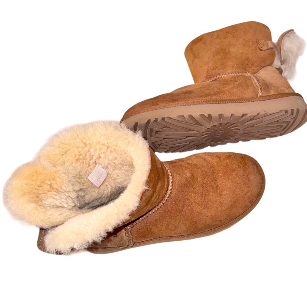 UGG WOMEN’s brown suede fur boots size 7